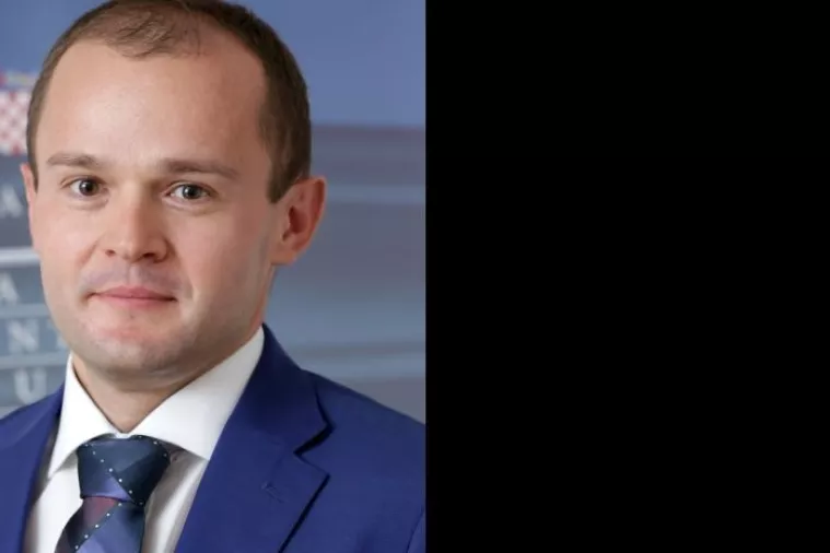 Svatko se mora pokoriti pravomoćnoj presudi