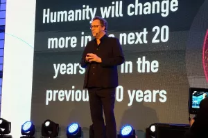 Gerd Leonhard: Tehnologija ne donosi bezbrižnost, tek sad trebamo 'postati' ljudi