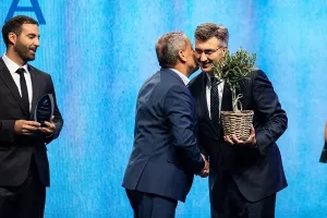 DHT: Zagreb turistička destinacija godine, Jerku Sladoljevu nagrada za životno djelo