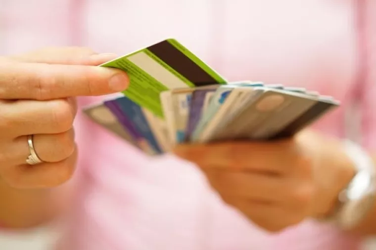 Krediti stanovništvu porasli gotovo 4 posto, na 122,6 milijardi kuna