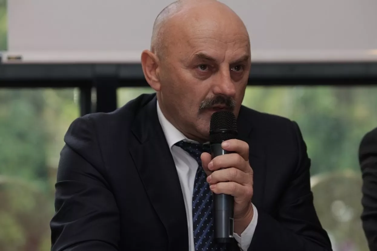 Gospić: Karlo Starčević daje stipendije od svoje plaće