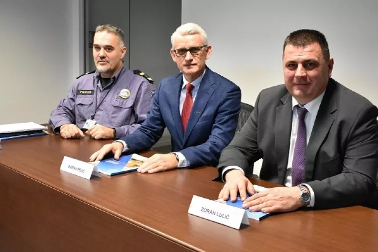 Na 48 posto gospodarskih vozila utvrđena tehnička neispravnost