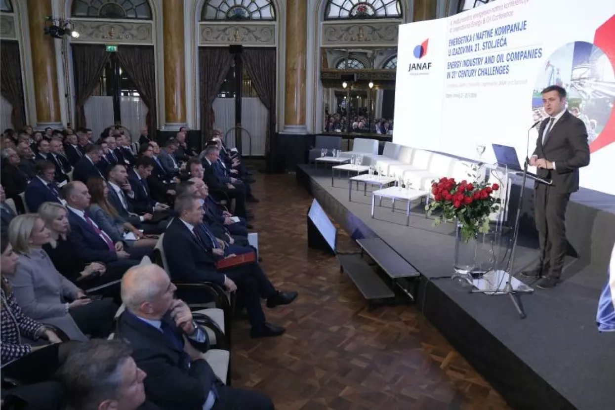 Ćorić pozvao javnost na raspravu o Zelenoj knjizi – temelju za energetsku strategiju RH