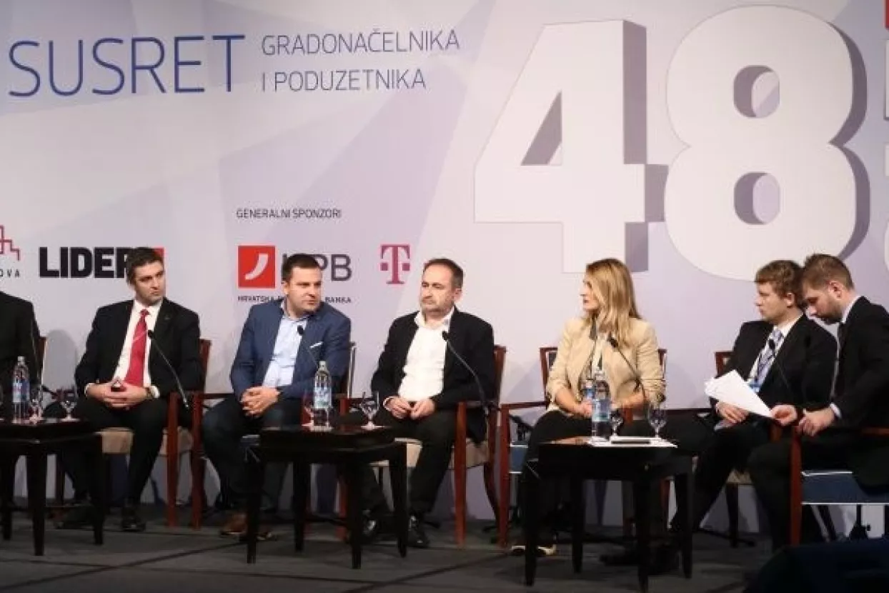 Hrebak na konferenciji 48 sati: Građani će moći vidjeti svaki račun koji se fakturira prema gradu Bjelovaru