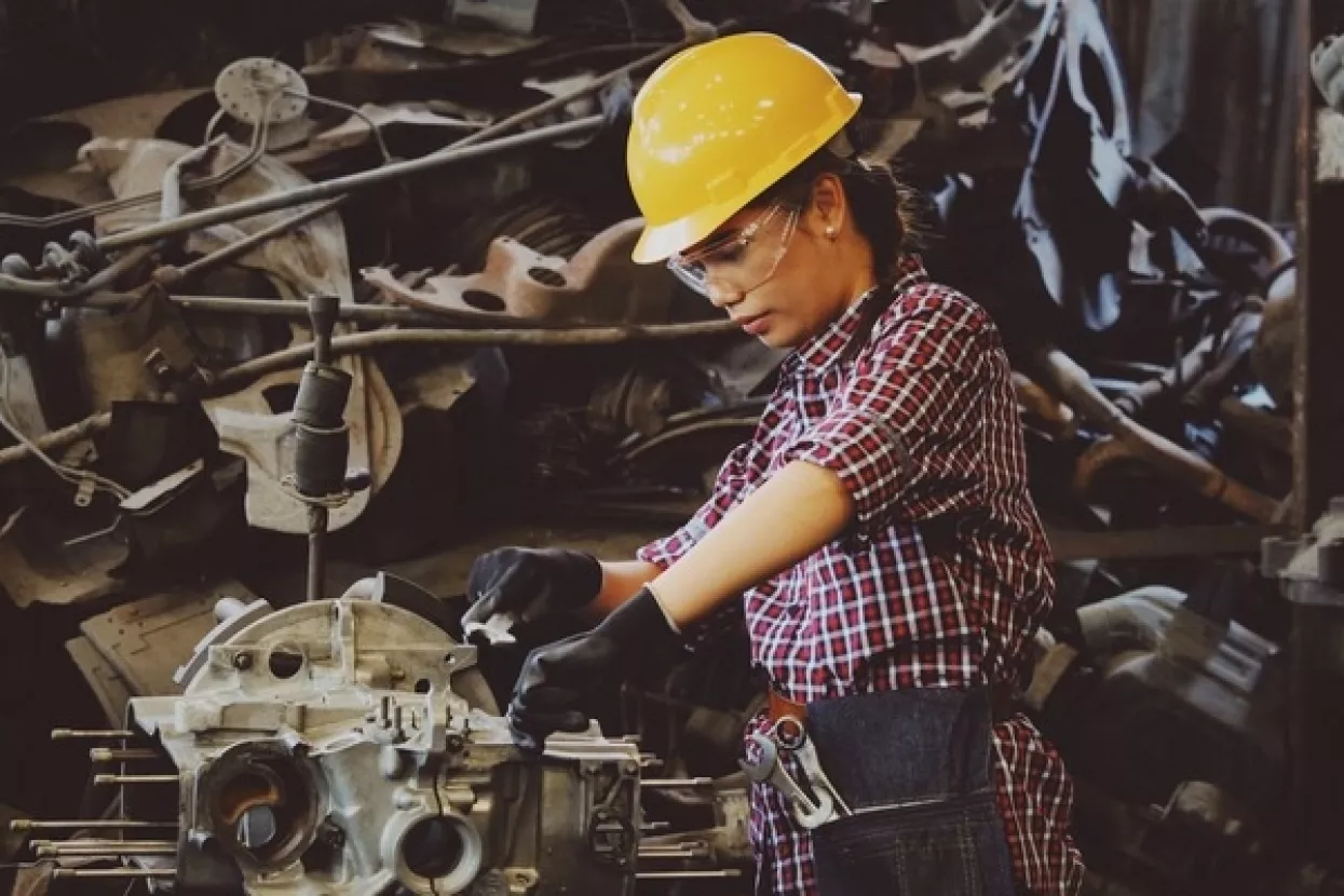 Automatizacija i robotizacija više ugrožavaju ženska radna mjesta