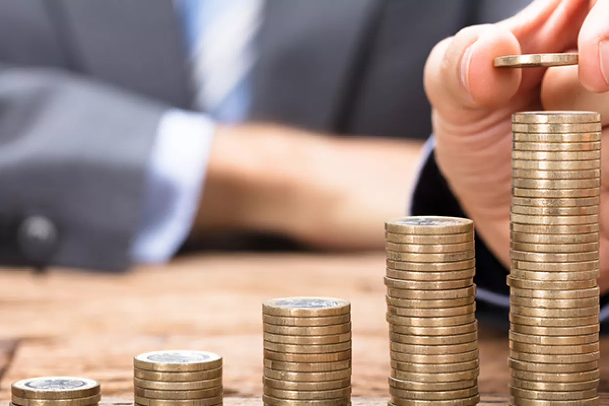 Godišnja inflacija u eurozoni oslabila u studenom na 2 posto