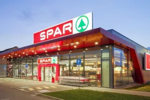 Spar u prosincu snizio cijene više od 2000 artikala, šećer jeftiniji 42 posto
