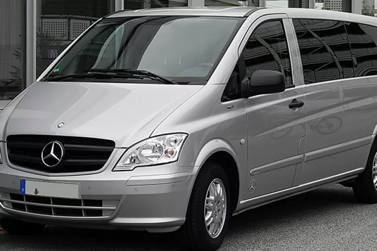 Grad Vodice daje 50 tisuća kuna za kombi sportskog kluba čiji je bus zapaljen u Zagrebu