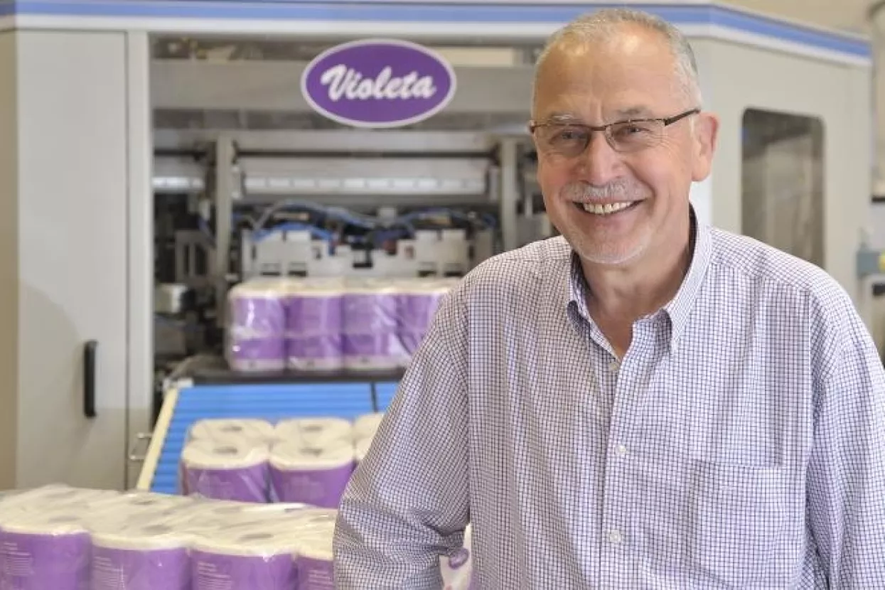 Vlasnik 'Tete Violete' Petar Ćorluka kupio od države hotel Hrvatska u Baškoj Vodi