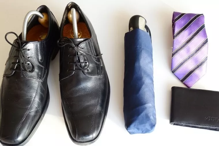 Kako se odijevati za posao: Casual i smart business look za žene i muškarce