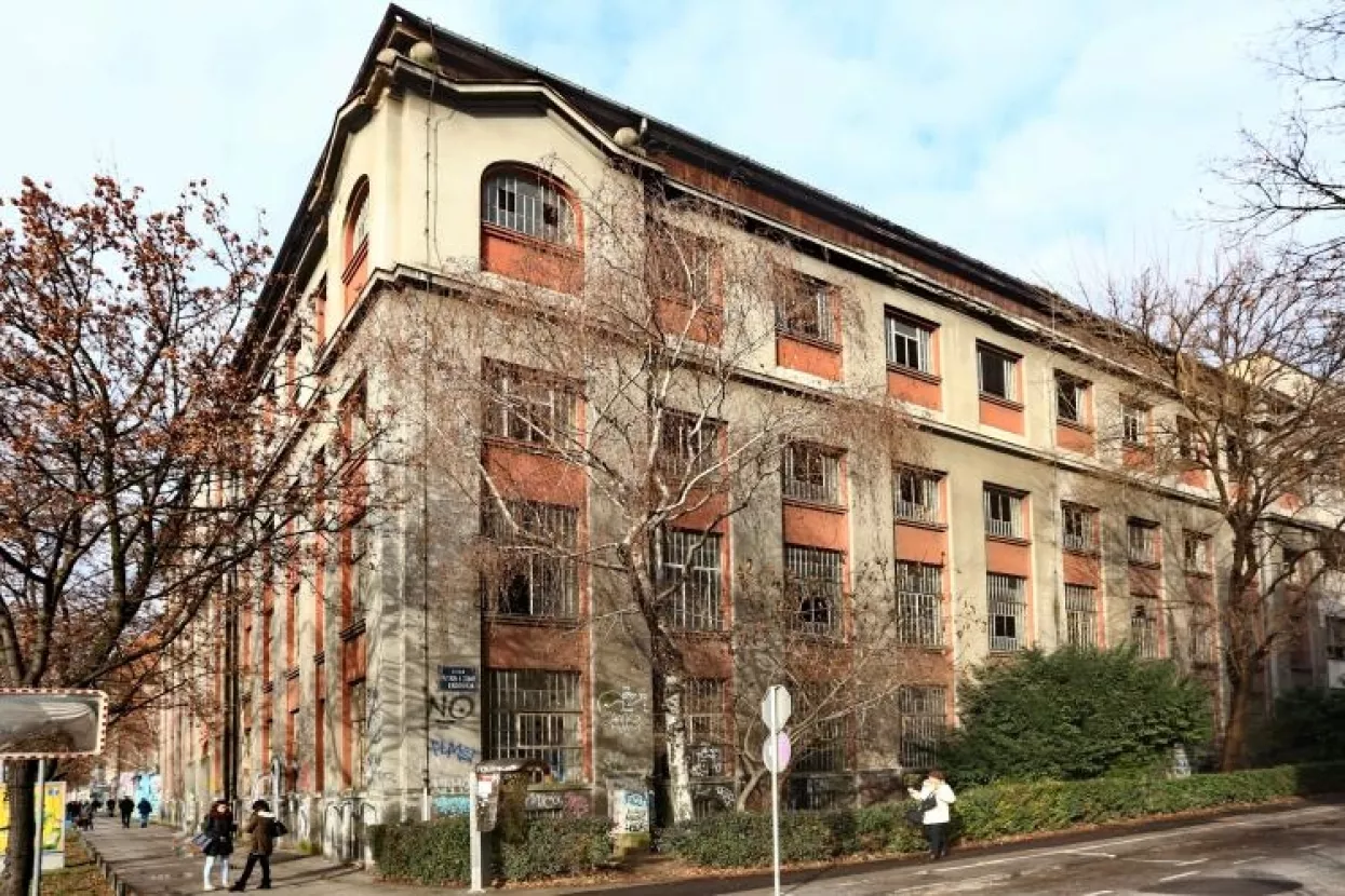 FOTO: Kako danas izgledaju nekadašnje perjanice industrije