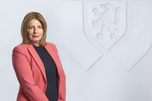 Tko je Nataša Kapetanović, nova šefica GRAWE osiguranja umjesto Igora Purete