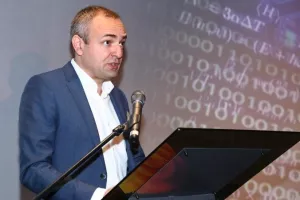 Dejan Ljuština: Umjetna inteligencija sve je dostupnija i hrvatskim kompanijama