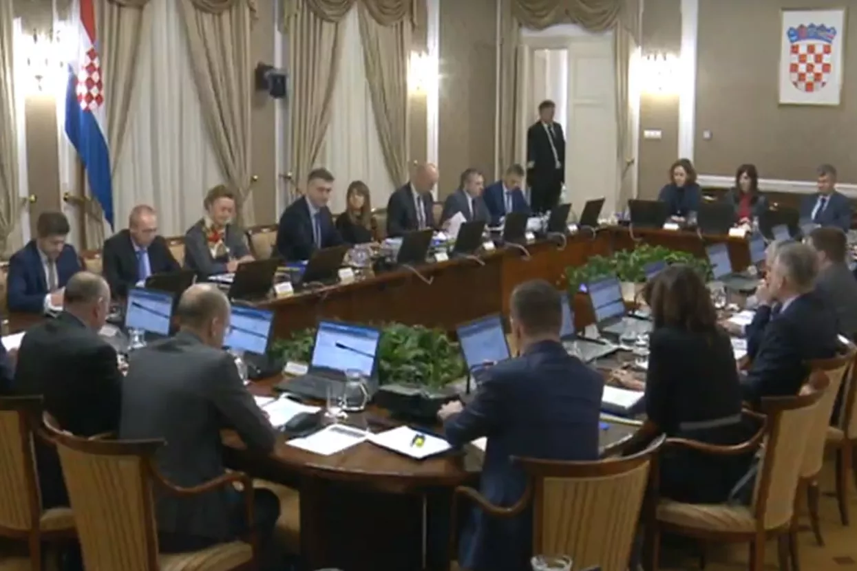 14 VELIČANSTVENIH: Dužnosnici za bolje uvjete poslovanja, a među njima ni jednog poduzetnika