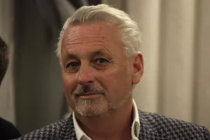 Guru sportskog marketinga Mike Farnan nakon Manchester Uniteda na raspolaganju Dinamu