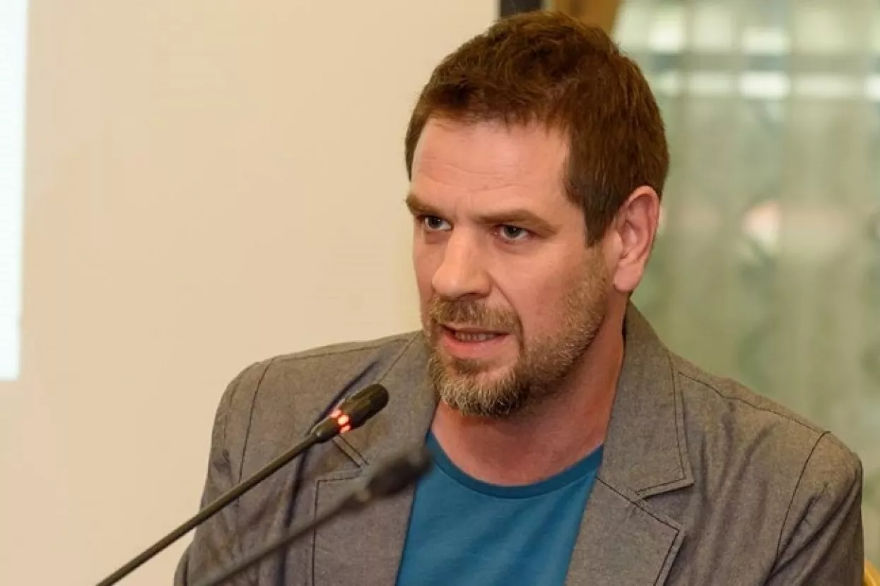 OmoLab lansira kampanju za aplikaciju koja osobama s disleksijom pomaže s čitanjem