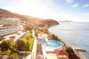 Tvrtke i karijere: Promjene u Dubrovačkim vrtovima sunca, Generi, Pitarossu...