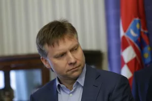 EKSKLUZIVNO Počelo trgovanje vlasničkim udjelima Fortenove, i to uz diskont do 80 posto 