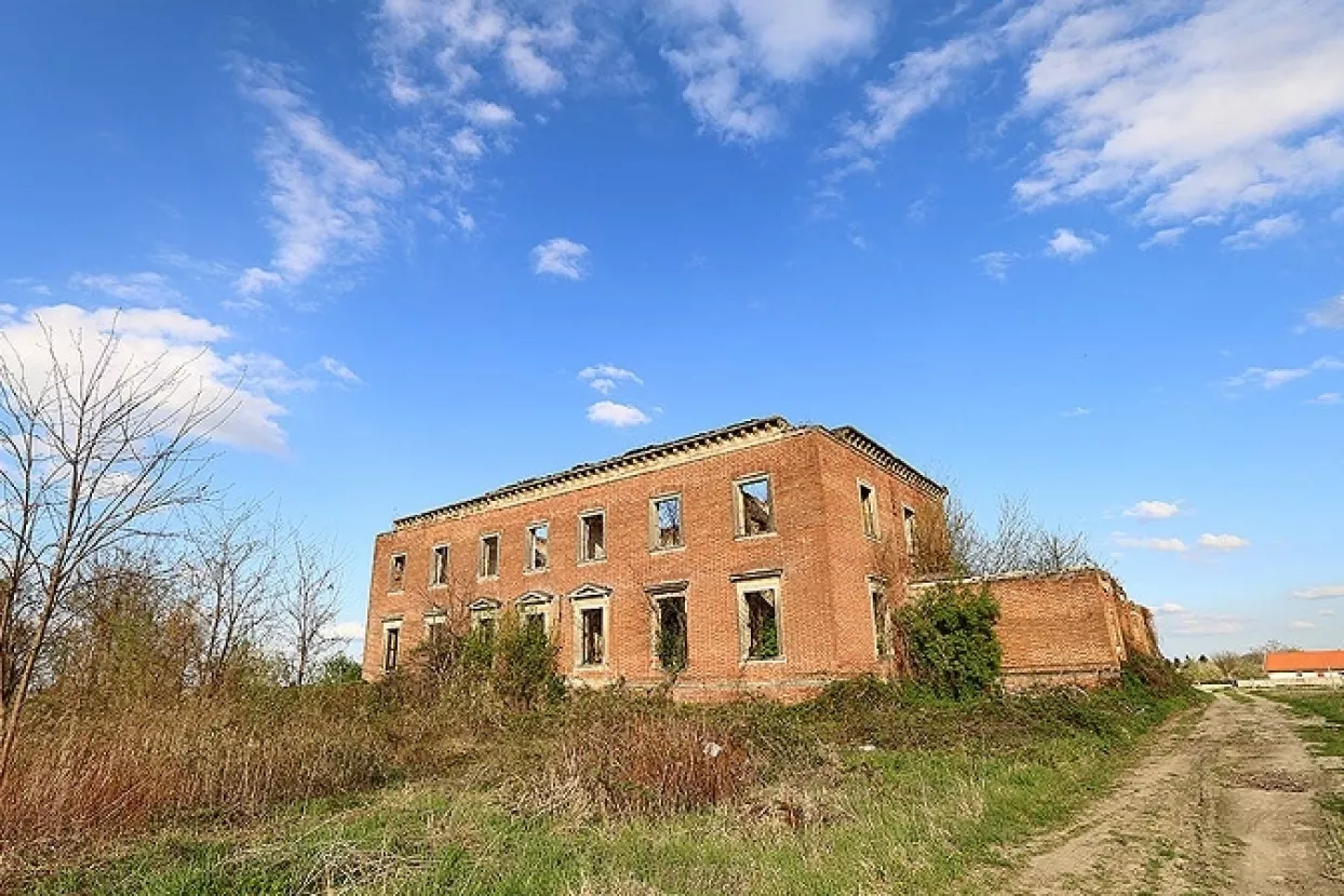 FOTO Pogledajte divne preuređene dvorce u Virovitičko-podravskoj županiji