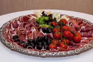 FOTO: Tko je pobjednik Dana hrvatskog pršuta? Nije jedan poznati gradonačelnik...