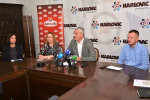 Preobrazba: Karlovački dani piva mijenjaju koncept iz vašarske manifestacije u festivalsku