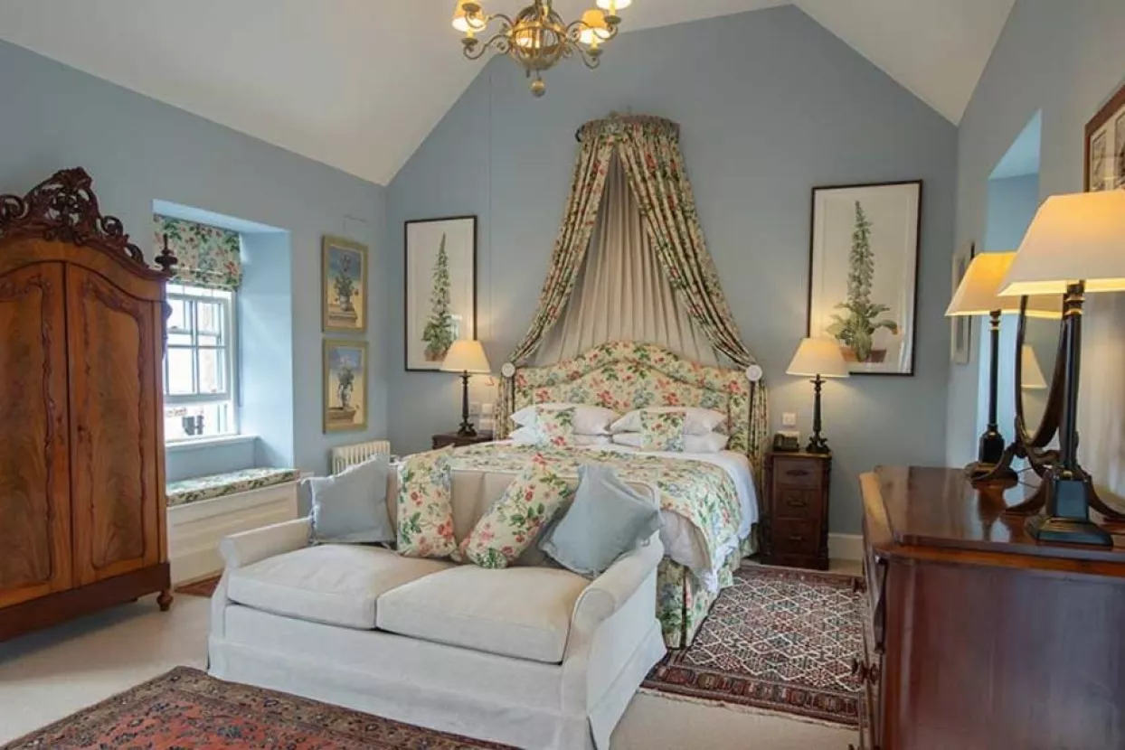 FOTO: Princ Charles postao turistički poduzetnik. Pogledajte njegovu kraljevsku ponudu!