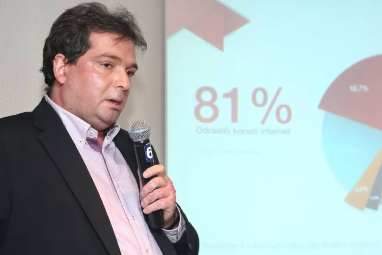 Đuro Lubura: Pozivi i SMS-ovi sa službenih telefona prema EU od danas nisu pojeftinili