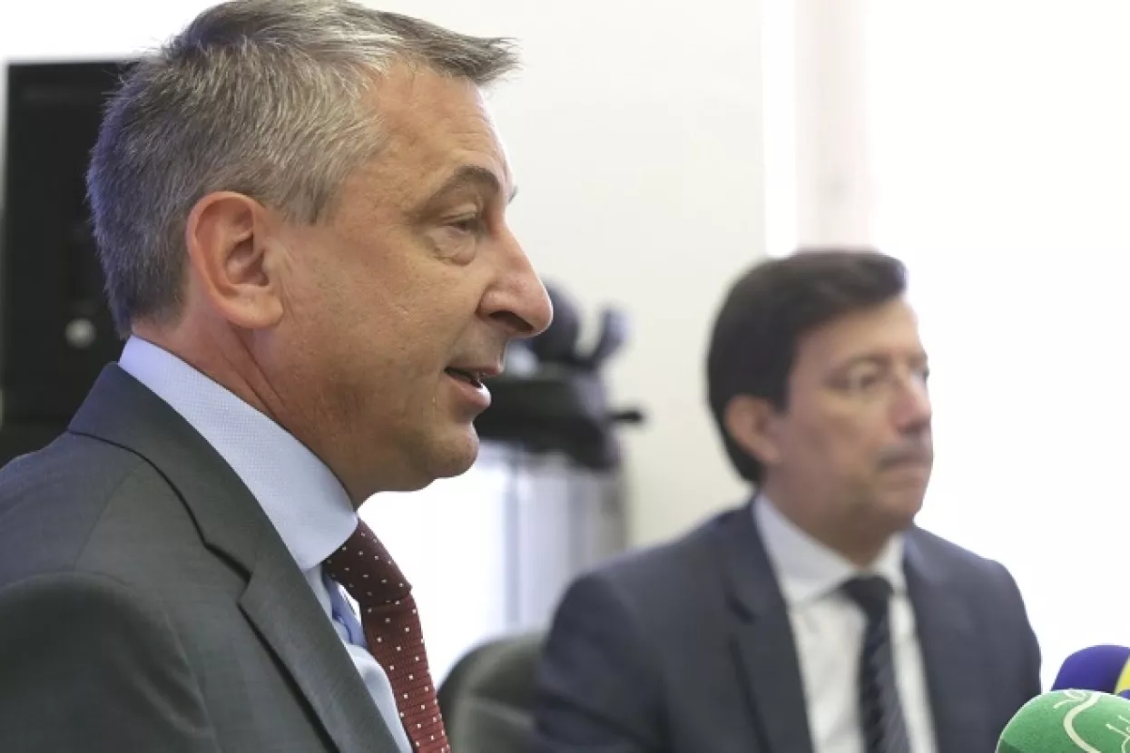 Inženjeri uzvraćaju &Scaron;tromaru: Ukinite voditelje projekata koji uzimaju milijune kuna