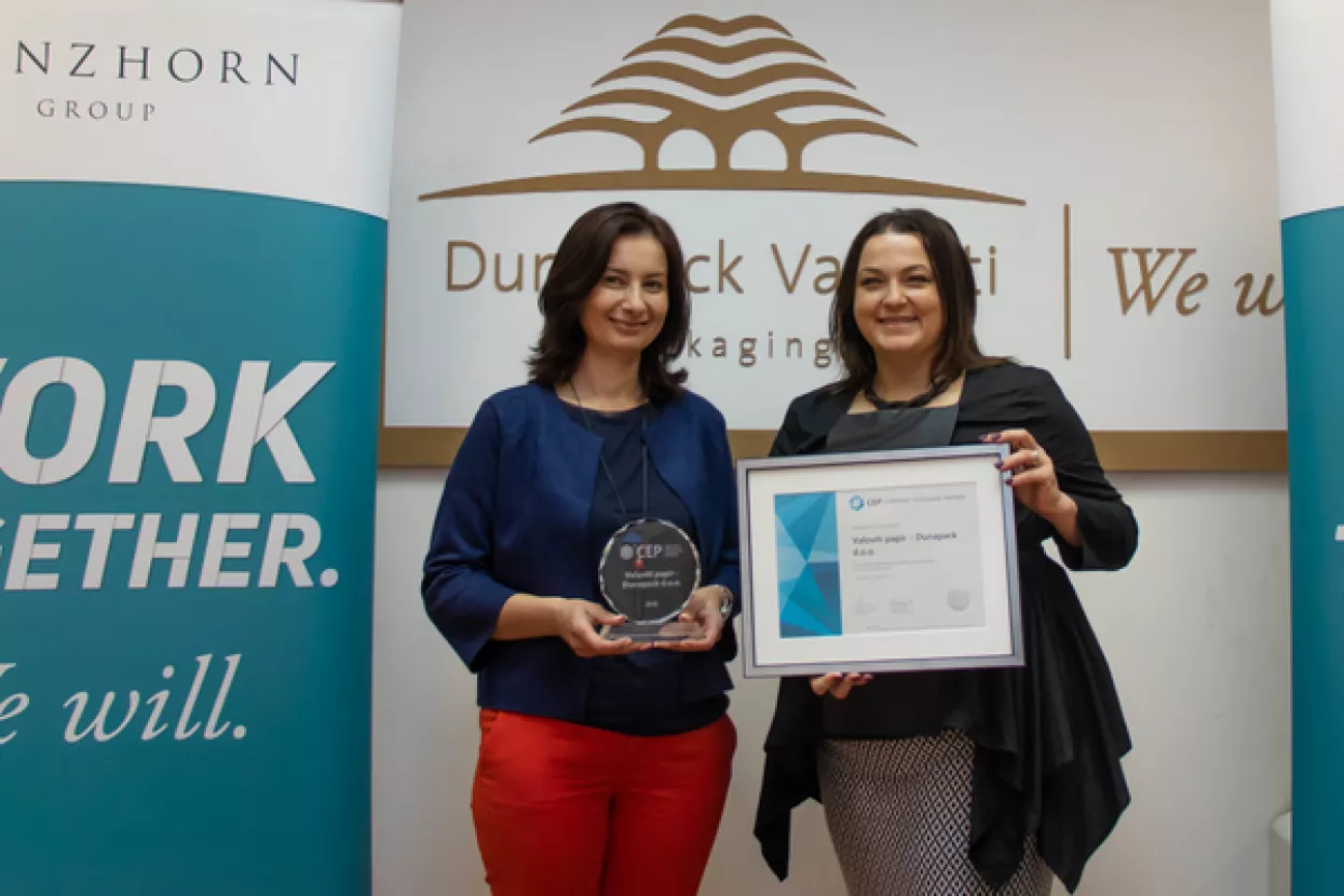 Valoviti papir Dunapack nagrađen za kvalitetno upravljanje ljudskim resursima