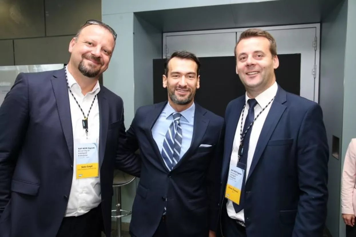 [FOTO] Sonja Popović na SAP NOW: Razvijamo zelenu energiju kroz gradnju malih solarnih elektrana