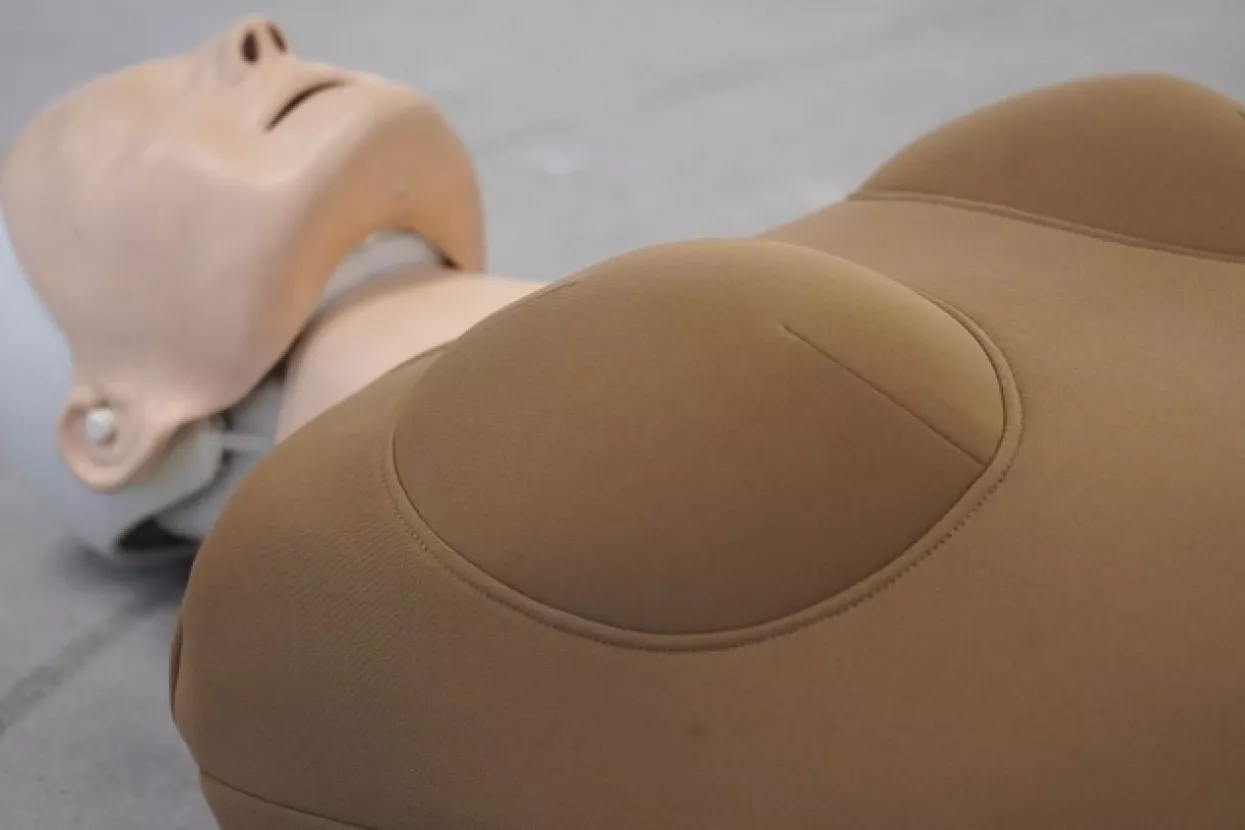 Womanikin: Lutka koja će naučiti muškarce kako oživljavati žene