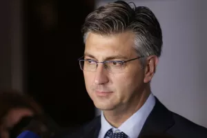 Andrej Plenković: Idući tjedan šaljemo Bruxellesu pismo namjere za uvođenje eura