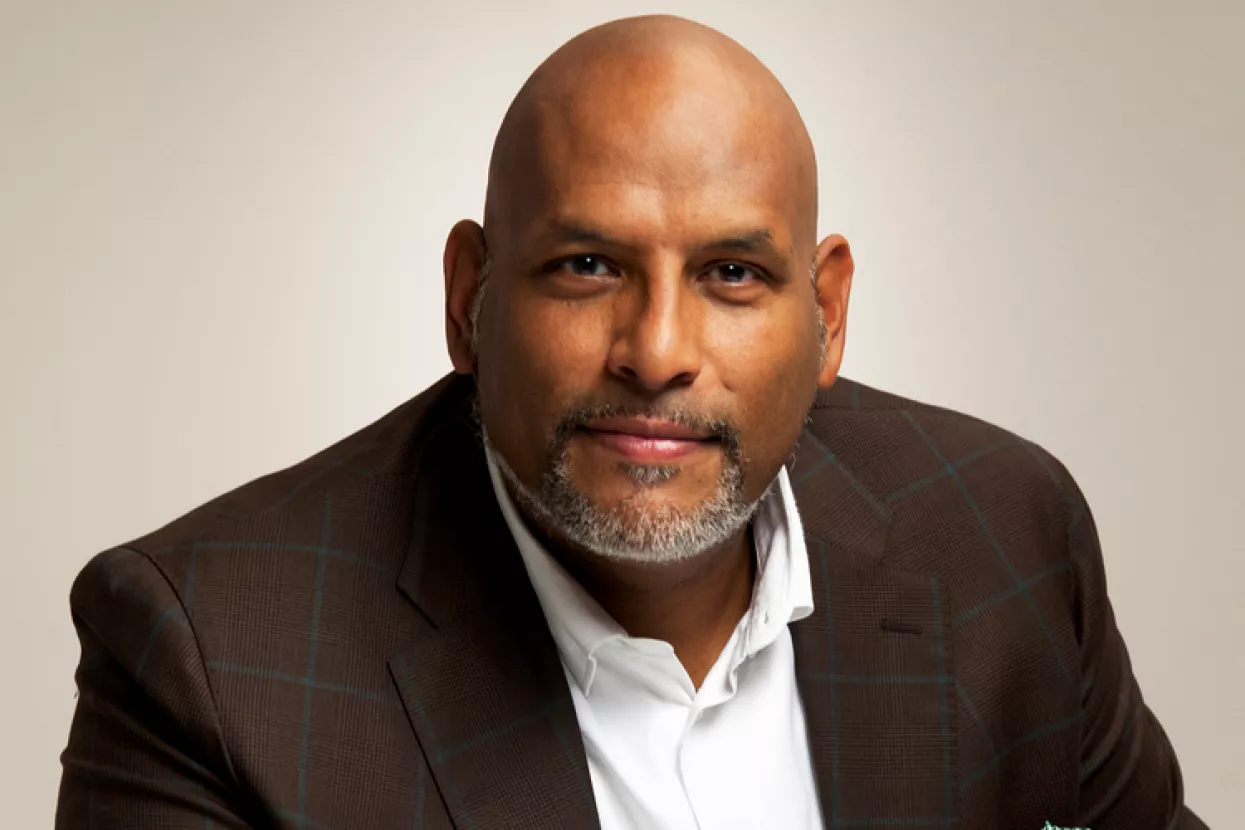 Bivši NBA igrač i psiholog John Amaechi: Mlađe generacije pobjesne kad ih tretiraju kao idiote