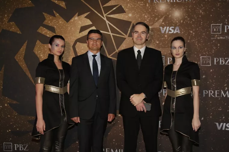 Predstavljene nove PBZ Card Premium Visa kartice