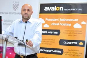 Poljska R22 Grupa kupila hrvatski Avalon od Damira Mujića i Dražena Ferenčića