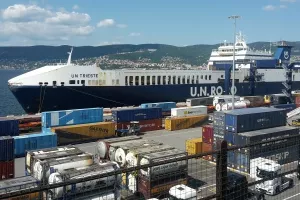 Od velikih planova luke u Trstu i tvrtke Samer & Co shipping koristi bi mogla imati i Rijeka