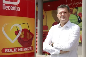 Dok su se drugi mali trgovci povlačili, Mate Tomić osvajao je kvart po kvart