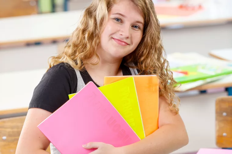 SPAR pripremio bogatu ponudu školske opreme i pribora