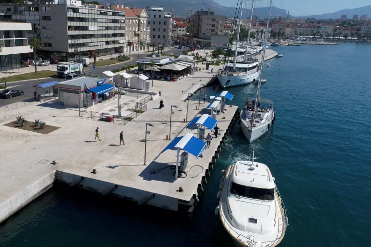 Inini sezonski zaposlenici o svom poslu: Prijava za posao u Ini bila mi je najbolja odluka!