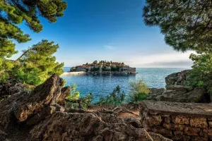 I susjedi imaju problem: Nedostaje im sezonaca, ali Crnogorci ne žele raditi jer su plaće male