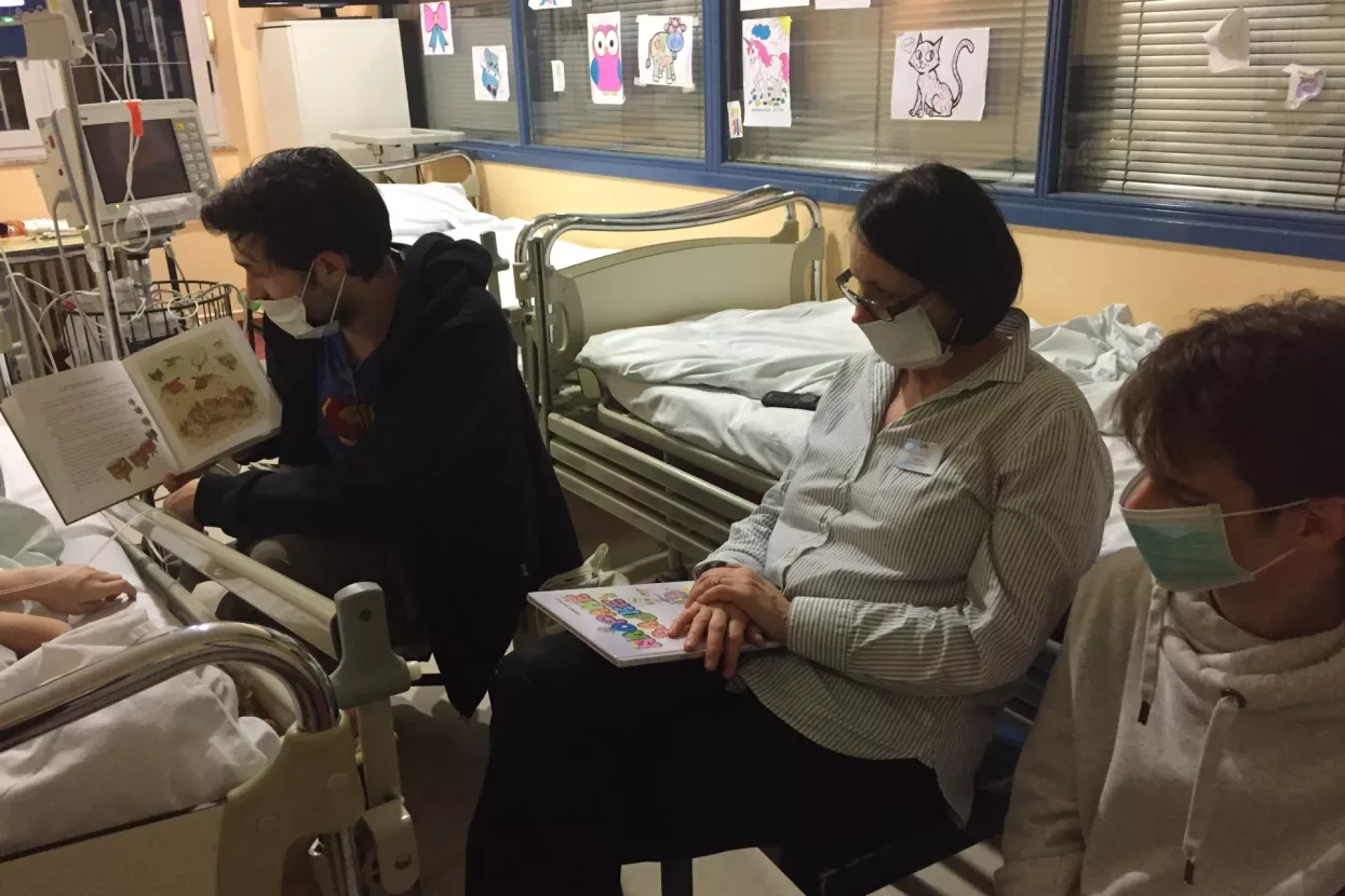 Prilika za dobra djela: Smiješak za sve traži volontere za čitanje djeci u bolnici