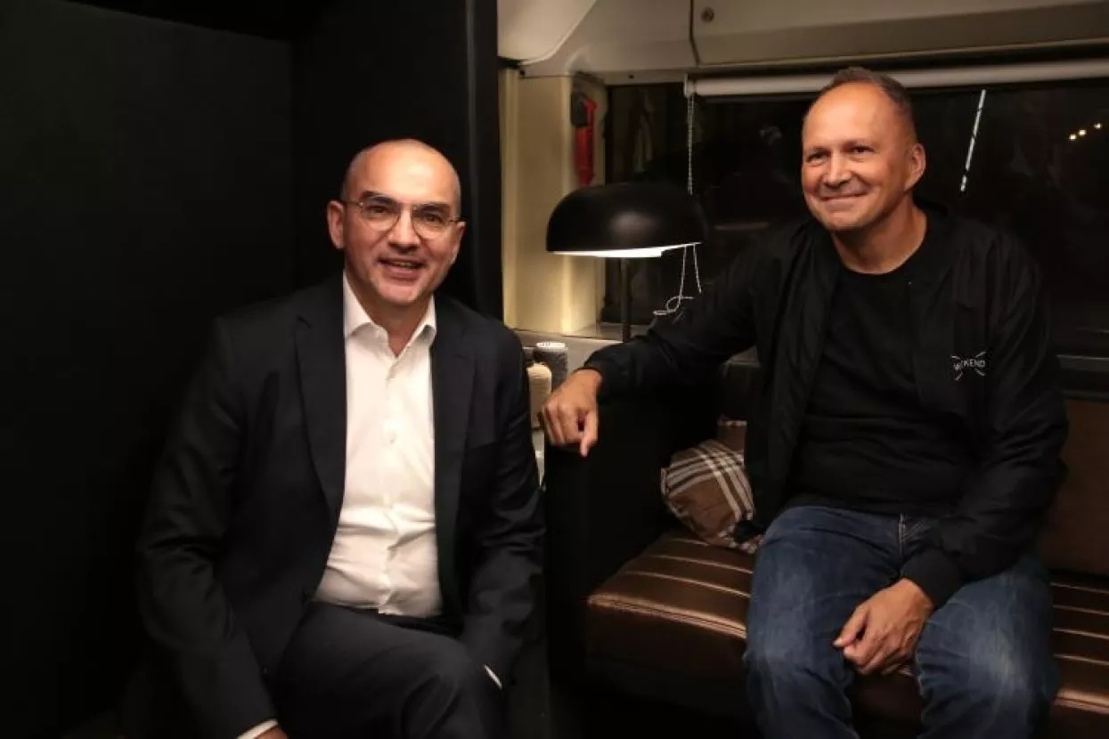 FOTO: Otvorena izložba o stoljetnoj povijesti tekstilne tvornice Varteks