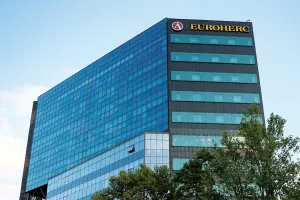 Zaposlenicima Euroherca, Adriatica i Agram life osiguranja povećanje plaće od 8,3 posto