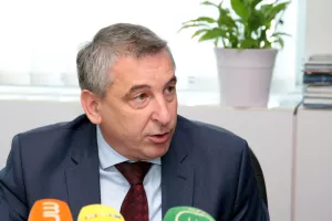 Danas u Hrvatskoj - Štromar u APN-u, Horvat i Aladrović s obrtnicima, Bošnjaković u AmChamu