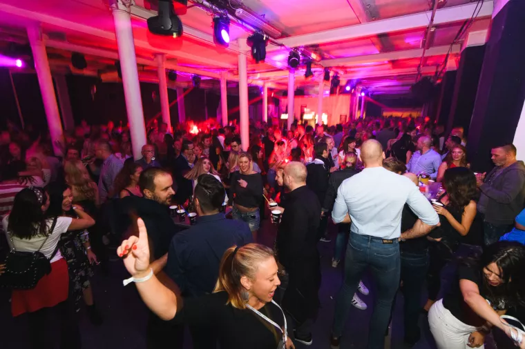 Energičnim nastupom Električnog orgazma zatvoren 12. Weekend Media Festival
&nbsp;