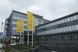 FOTO: Otvoren novi sortirni centar, srce svih poštanskih procesa u RH