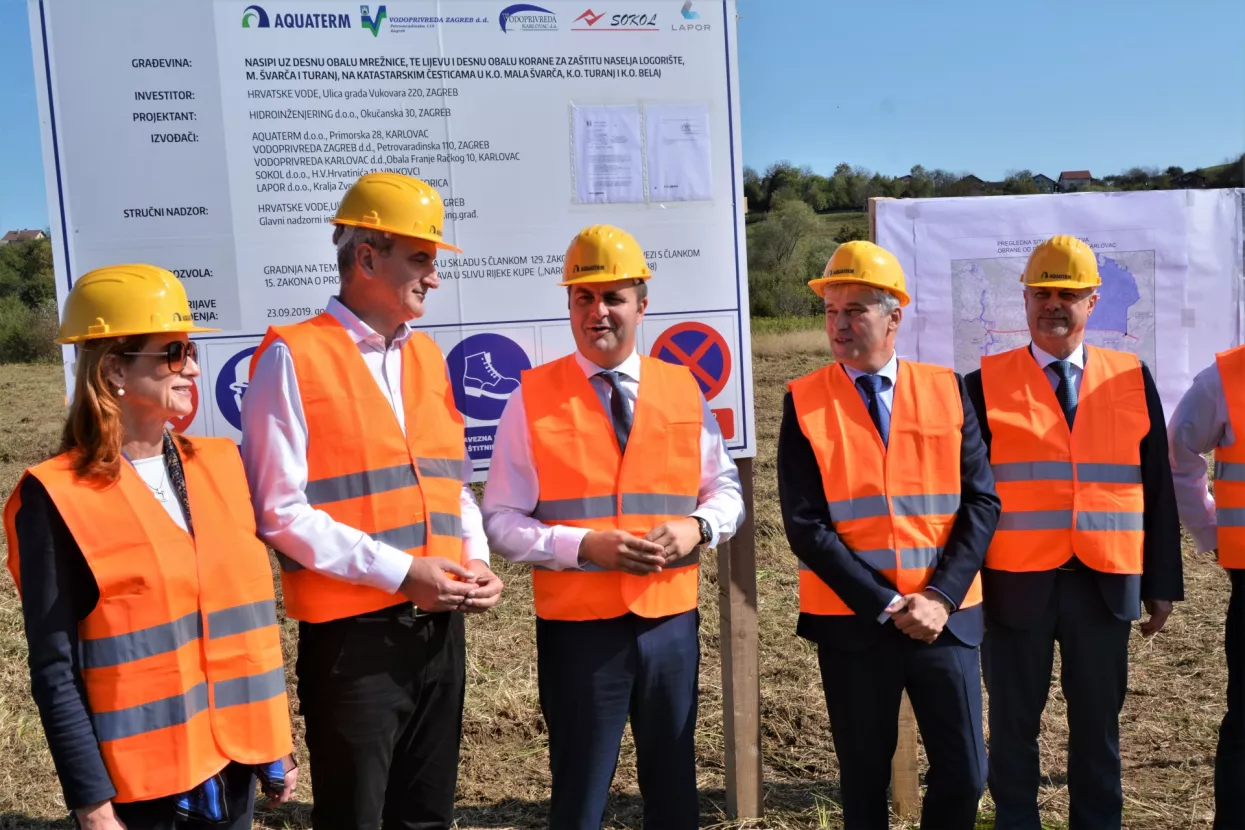 Otvoreni radovi na izgradnji 44,4 milijuna vrijednog nasipa u Karlovcu