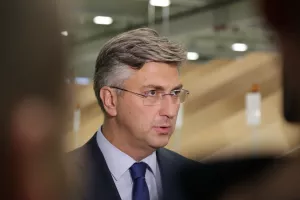 Danas u Hrvatskoj: Premijer u Sinju, sindikati o štrajku u školama, otvorenje Poduzetničkog centra Prelog