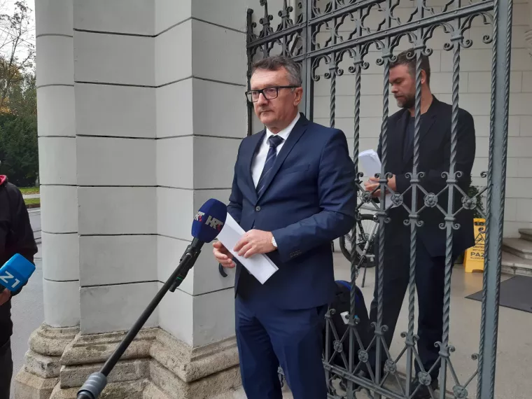 Sinčić iznio niz optužbi na račun HBOR-a, Vlade i Brodosplita i najavio kaznene prijave
&nbsp;