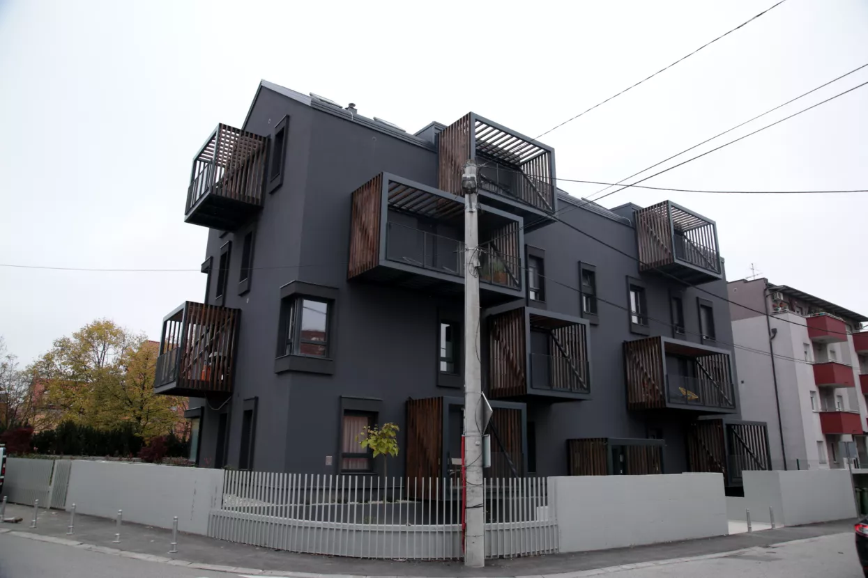 Nakon teksta u Lideru Fakini se ipak angažirali na gradilištima